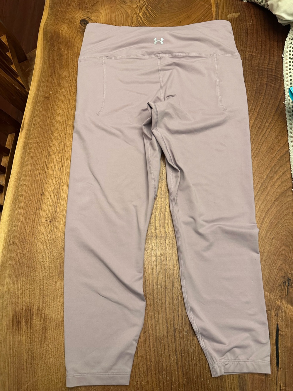 Lavender-Taupe Under Armour Fitted Leggings size LG